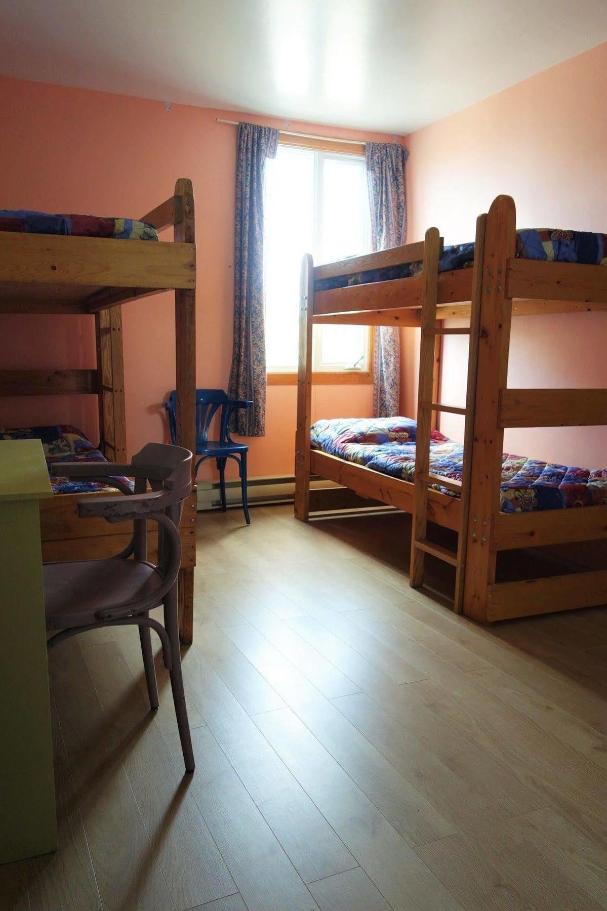 Le Carabobo Auberge Forillon Gaspe Ngoại thất bức ảnh
