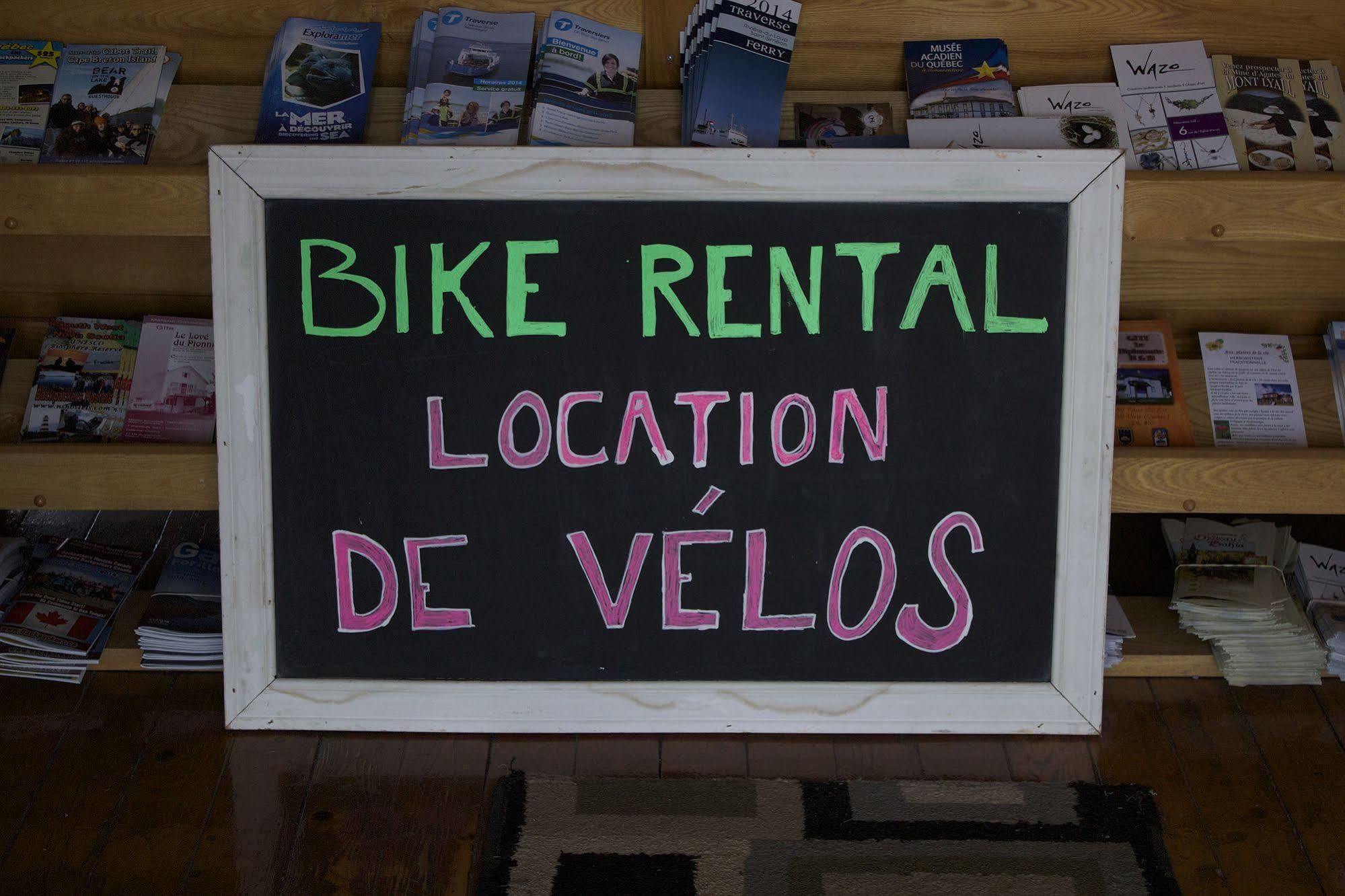 Le Carabobo Auberge Forillon Gaspe Ngoại thất bức ảnh